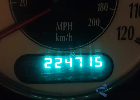 2001 Chrysler Town & Country Lxi from USA, damaged, VIN 2C4GP54L91R199388